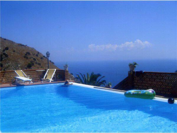 Luxury Suite Terrazze E Vista Mare Таормина Екстериор снимка