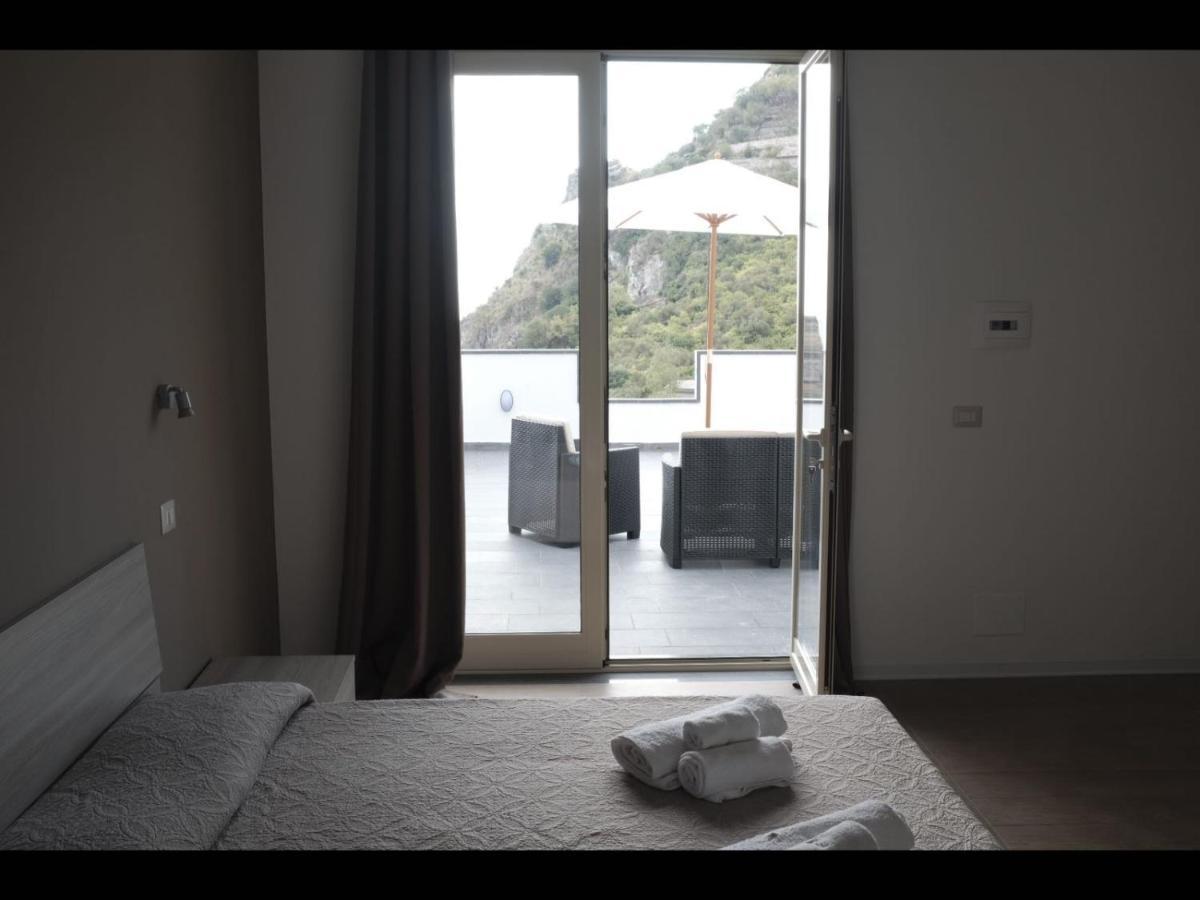 Luxury Suite Terrazze E Vista Mare Таормина Екстериор снимка